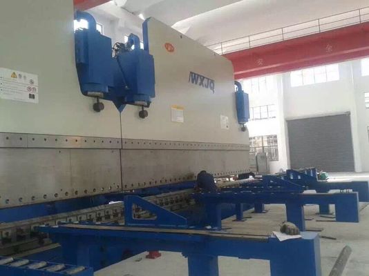 Tăng năng lượng hiệu quả 125 tấn CNC Hydraulic Press Brake với chiều dài bàn 3200 mm và tiết kiệm 40% năng lượng