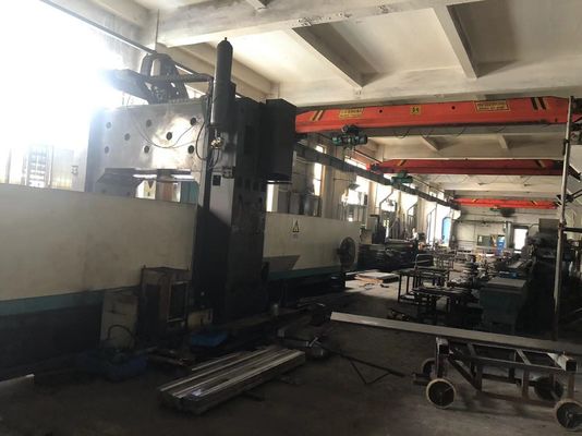 dụng cụ / khuôn cực tròn & đa giác hình nón cho cột đèn 10m cho nhà sản xuất cột đèn russia