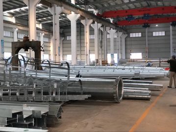 Độ dày cột cao Q345 CNC Press Brake với khoảng cách 2600mm giữa các cột và máy ép thủy lực
